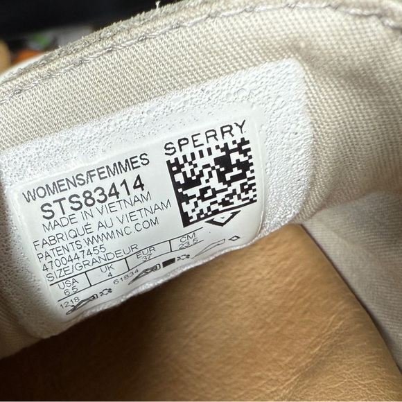 Sperry Women's Size 6.5 Seaport Levy Smooth Leather Loafer Flat Ivory - Picture 5 of 15